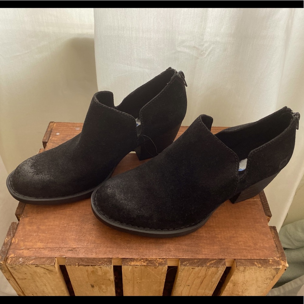 New Born black Suede Ankle Boots